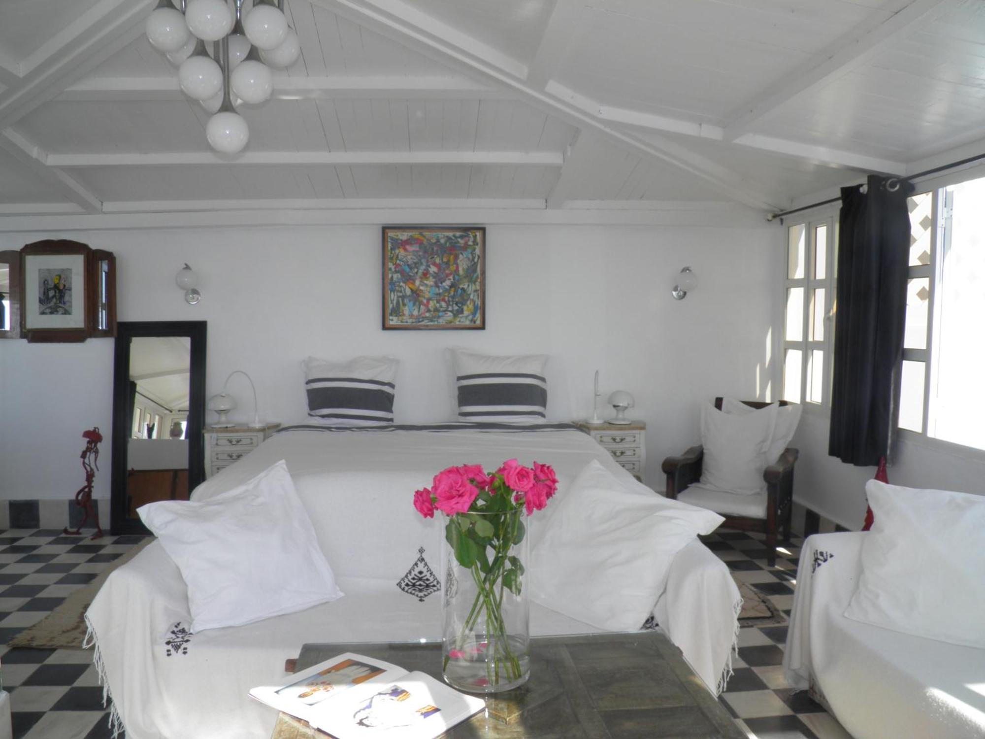 エッサウィラ ラメゾン デス アーティスト Bed & Breakfast 部屋 写真